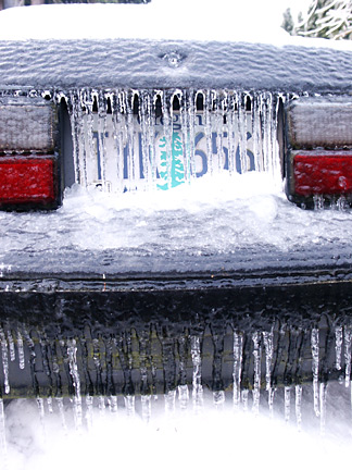 Ford Mustang
locked in about 3/4 inch of ice from Ice Storm 2004, which fell over the top of some 5 to 6 inches of snow.
